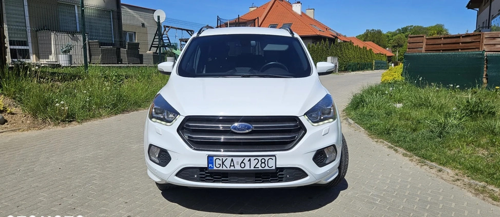 Ford Kuga cena 69900 przebieg: 91600, rok produkcji 2017 z Gdańsk małe 211